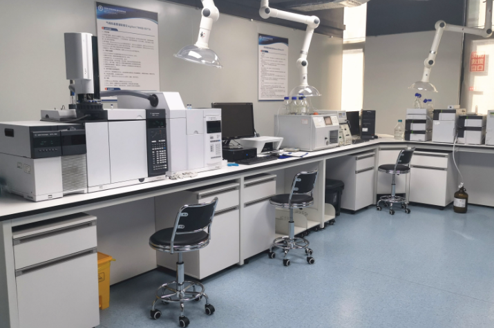 學(xué)?？蒲许?xiàng)目