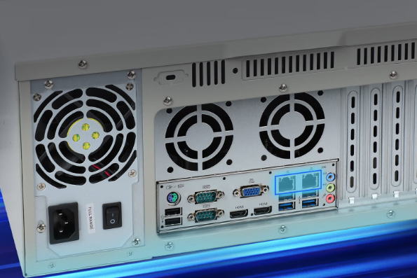 東田4U工控機端口.png 東田4U工控機端口.png